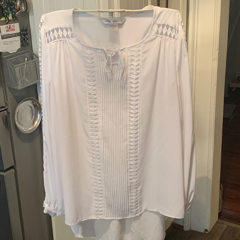 Peter Nygard open eyelet blouse with front‎ tie. Worn about twice